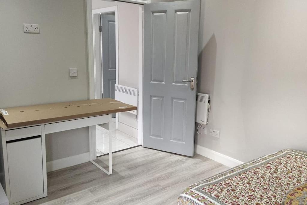 Studio With Private Kitchen Dublin Zewnętrze zdjęcie